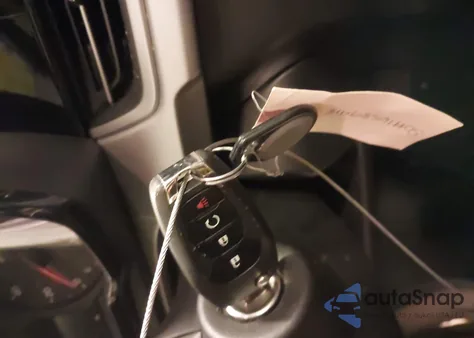 2024 Chevrolet Trax Fwd Sp z USA, uszkodzony, nr VIN KL77LFE26RC019020